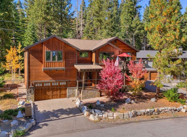 House in Talmont - view 1