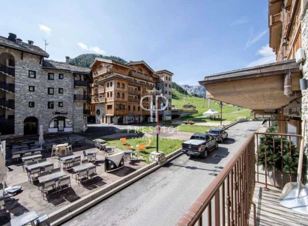 House in Val-d'Isere - view 1