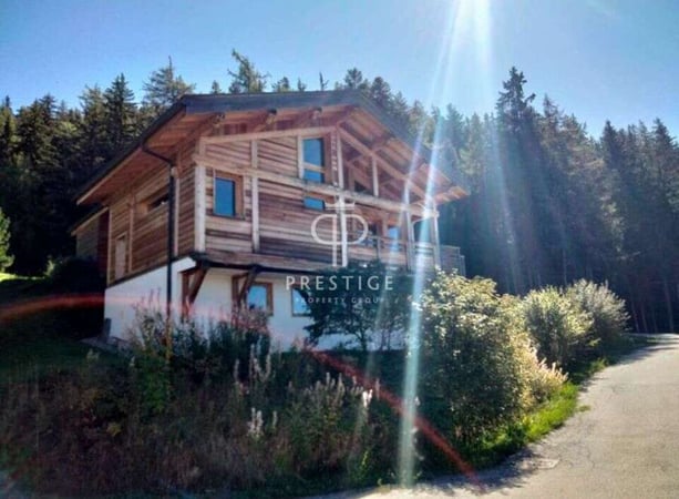 House in Bourg-Saint-Maurice - view 1