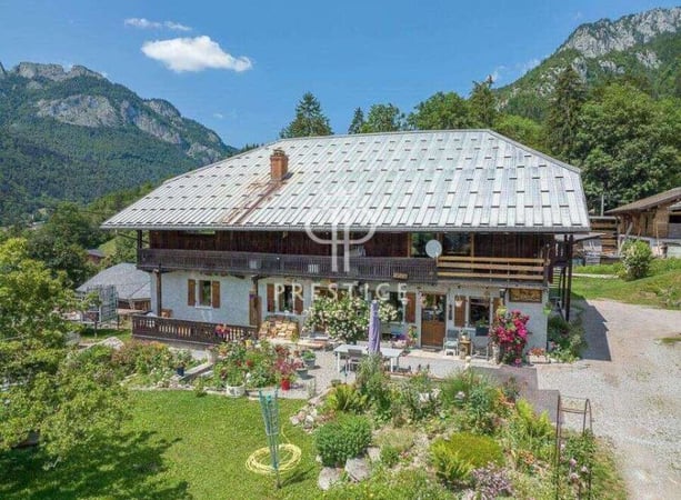 Apartment in Le Biot - view 1