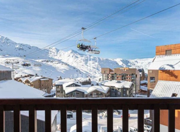 Apartment in Les Belleville - view 1