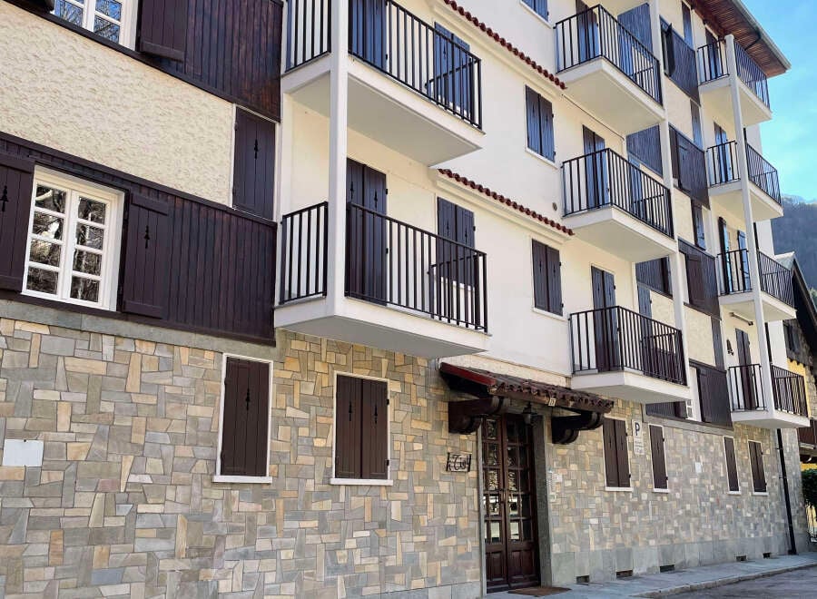 Apartment in Limone Piemonte - Image 2