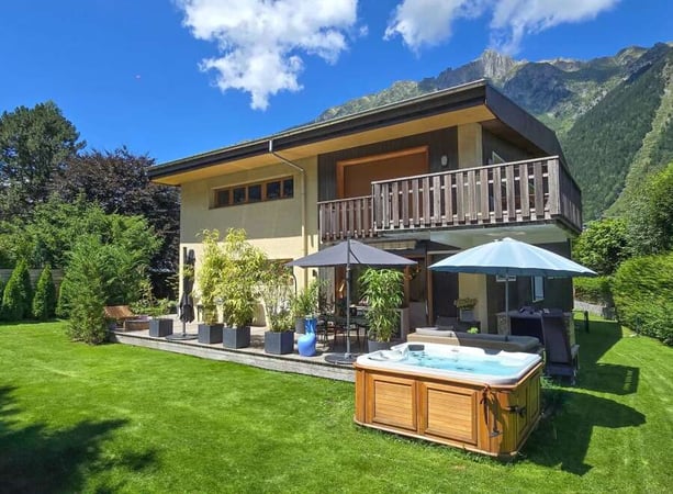 Apartment in Chamonix - view 1