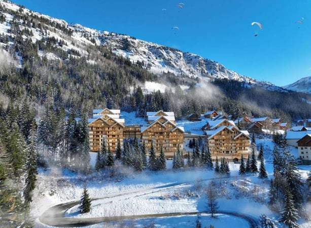 Apartment in Oz - view 1