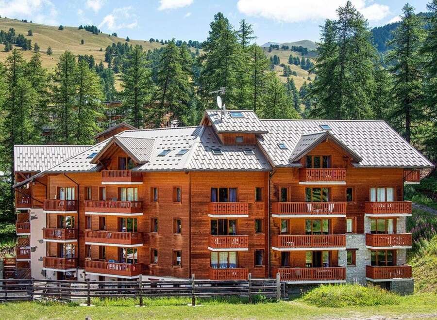 Apartment in Station de Vars - Image 2