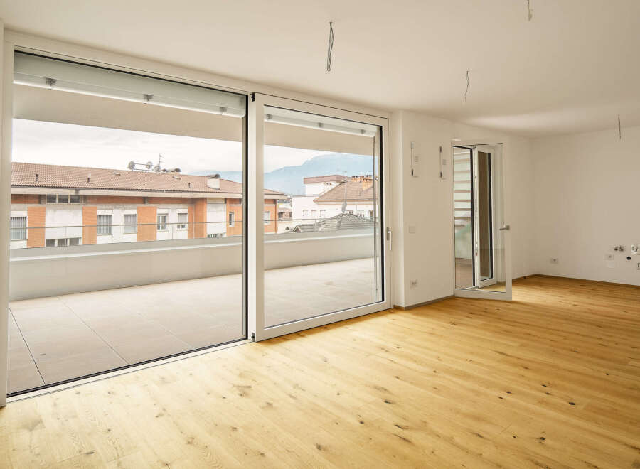 Villa in Bolzano - Image 3