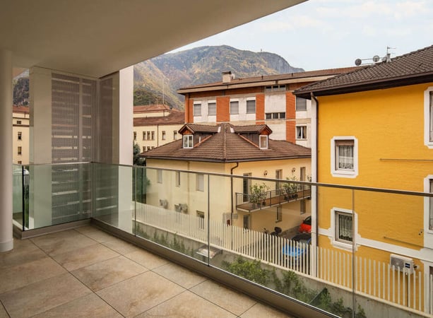 Villa in Bolzano - view 1