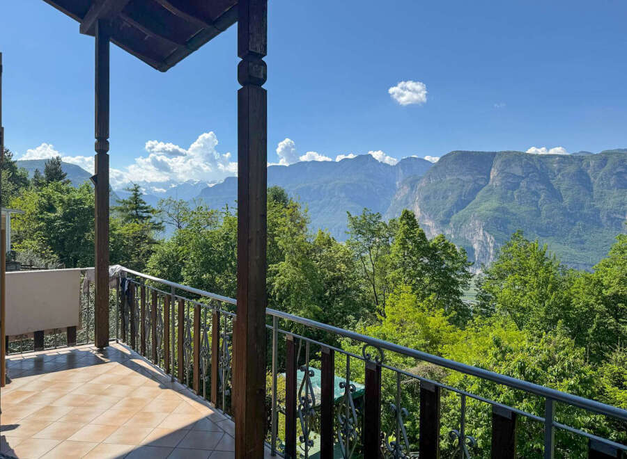 Villa in Salorno - Image 2