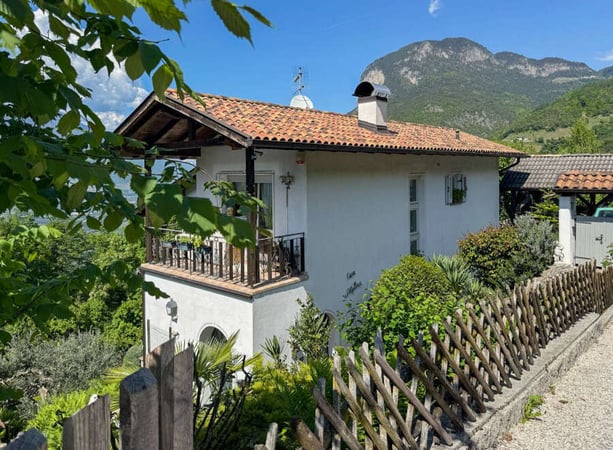 Villa in Salorno - view 1