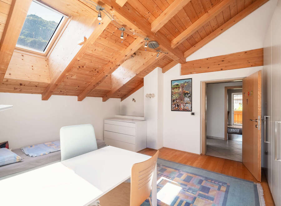 Villa in Auer - Image 4