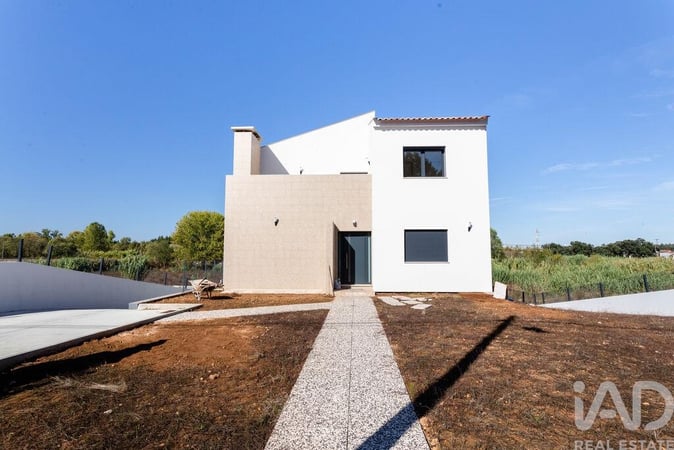 House in Arcos - view 1