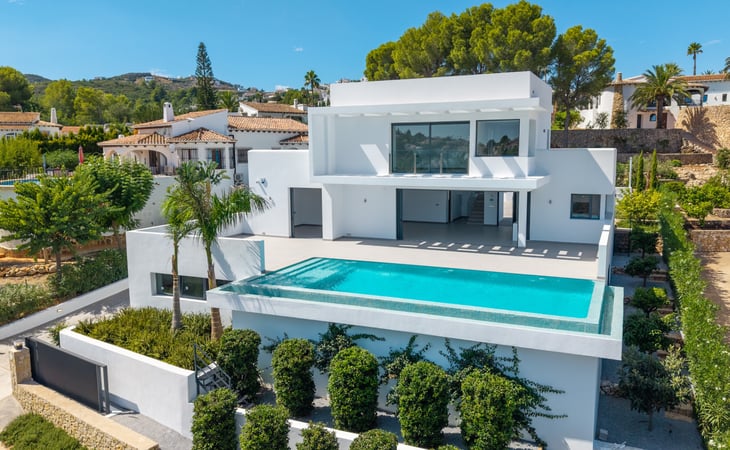 Villa in Pego - view 1