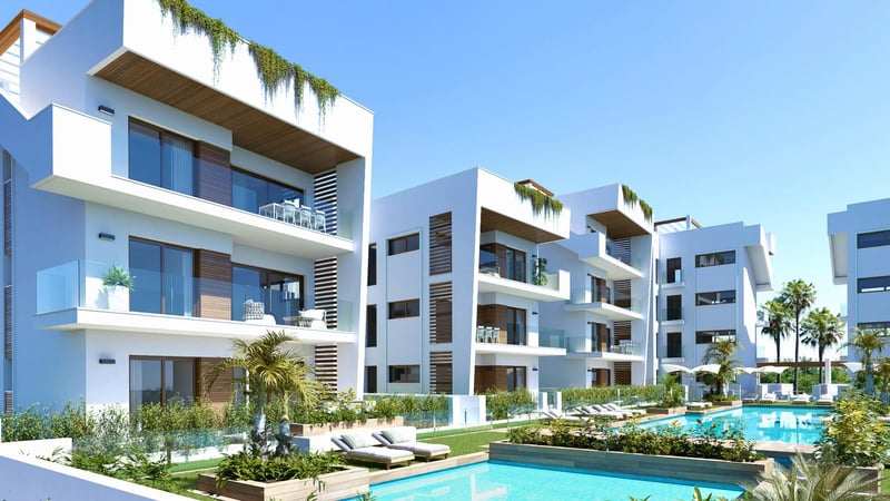 House in Los Alcazares - view 1