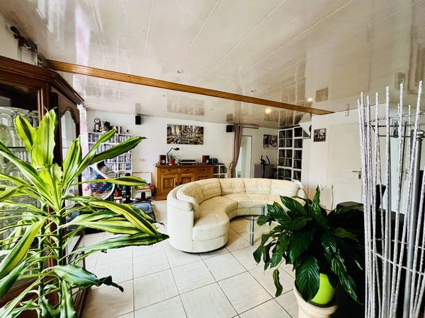 House in Soumensac - view 1