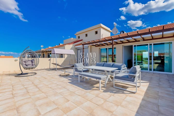 House in Paralimni - view 1