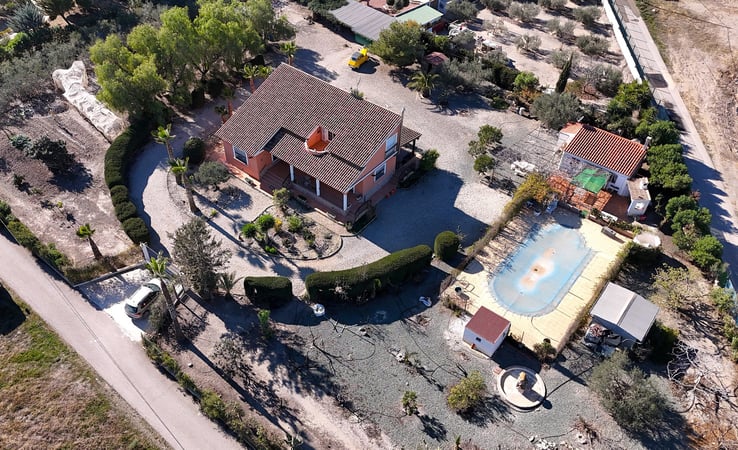 Villa in Puerto Lumbreras - view 1