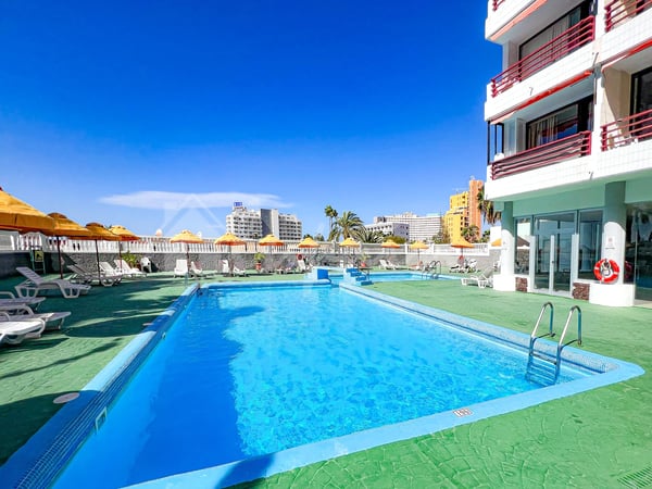 Apartment in Playa de las Americas - view 1