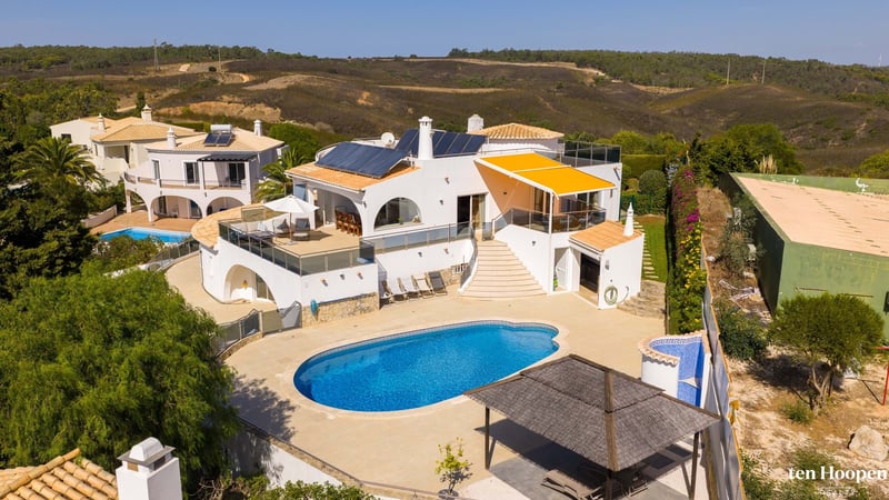 Villa in Budens - view 1