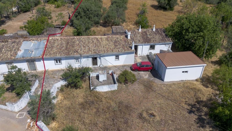 Villa in Loule - view 1