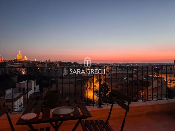 Penthouse in In-Nadur - view 1
