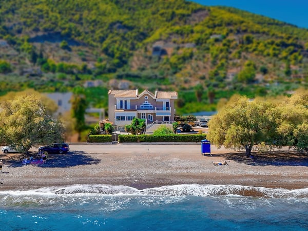 Villa in Argolis - view 1