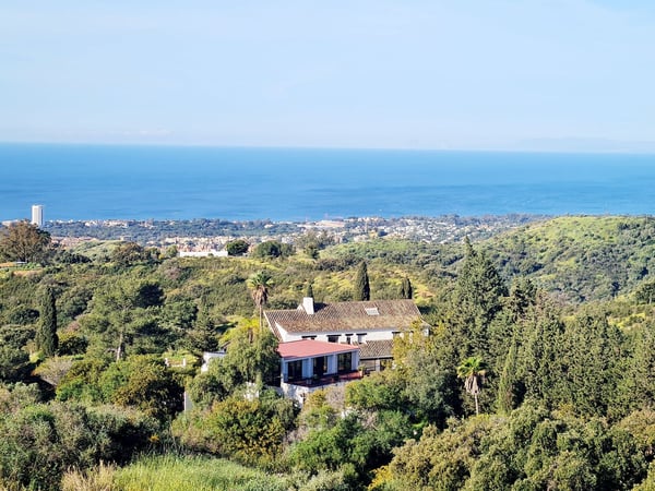 Villa in Las Chapas - view 1