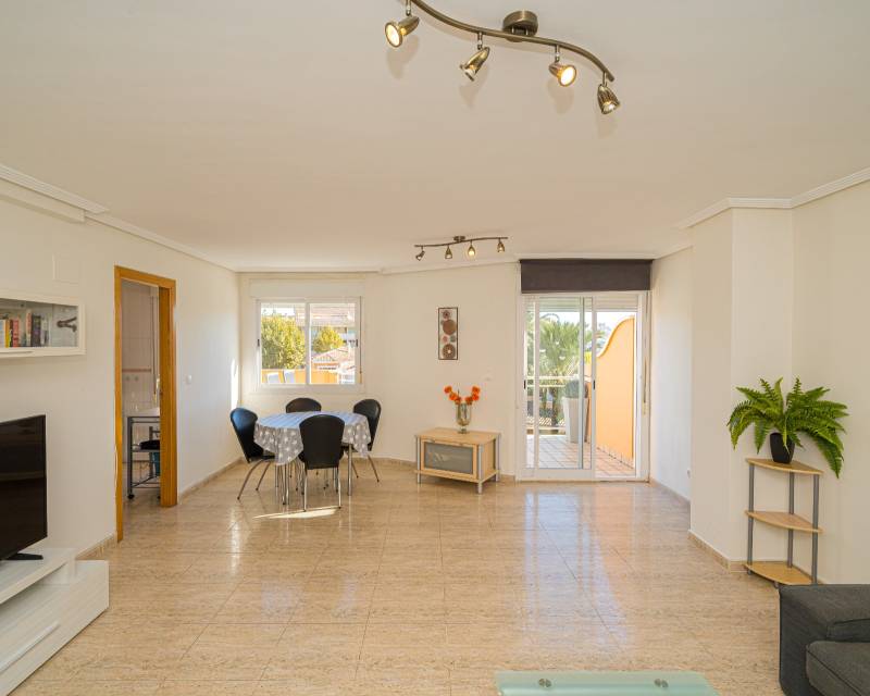 Apartment in Javea - Image 3