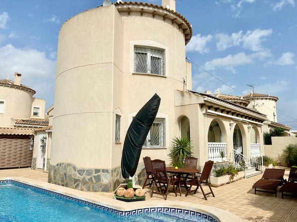 House in El Chaparral - view 1