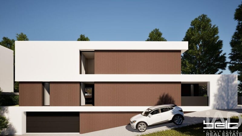 Land in Portimao - view 1