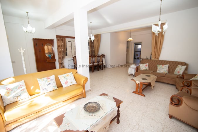 House in Agios Nikolaos - view 1
