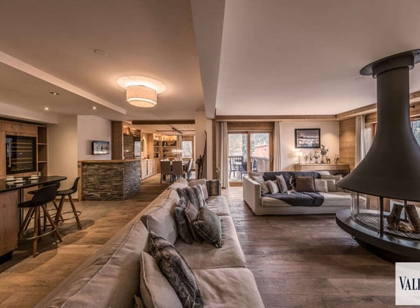 Apartment in Courchevel - view 1