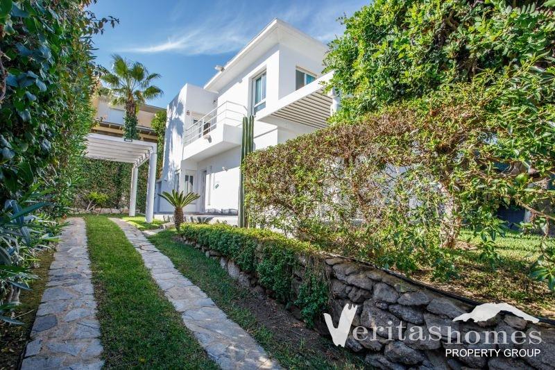 Villa in Vera - Image 2