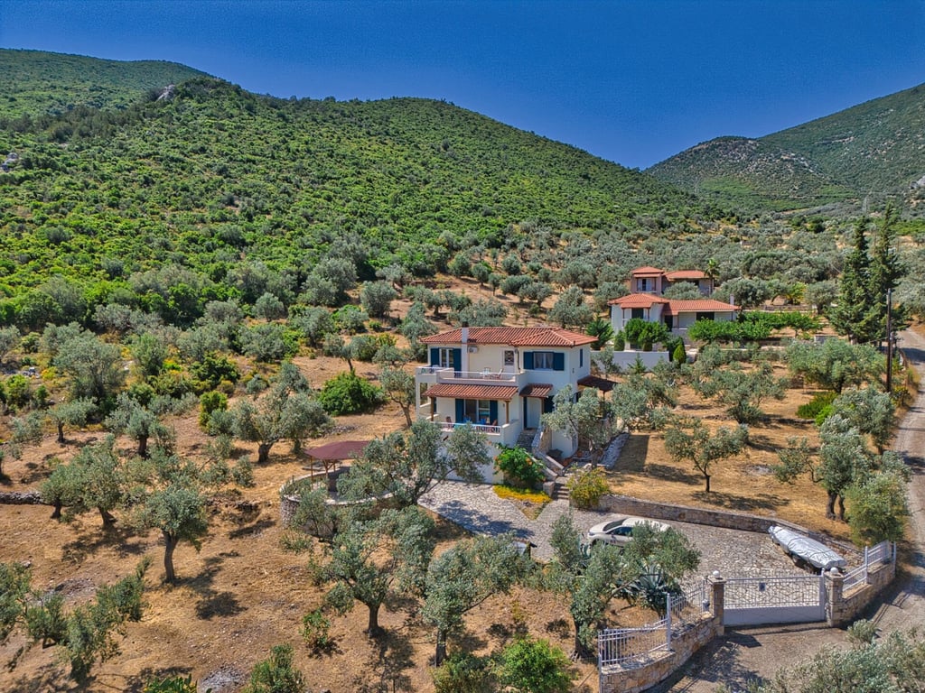 House in Epidaurus - Image 3