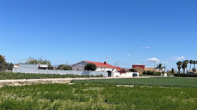 Villa in Dolores - view 1