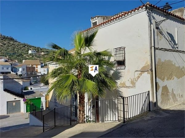 House in Fuente Tojar - view 1
