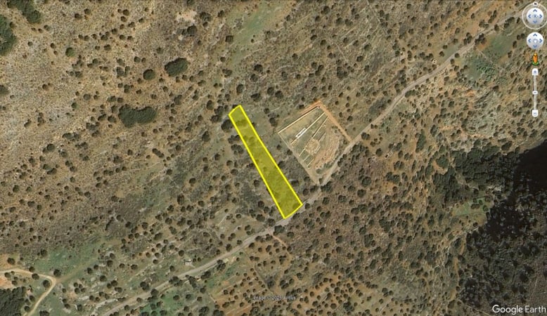 House in Neapoli - view 1