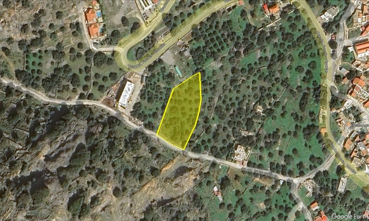 House in Agios Nikolaos - view 1