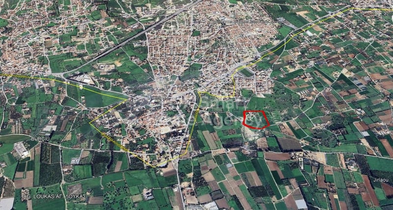 Land in Kolossi - view 1