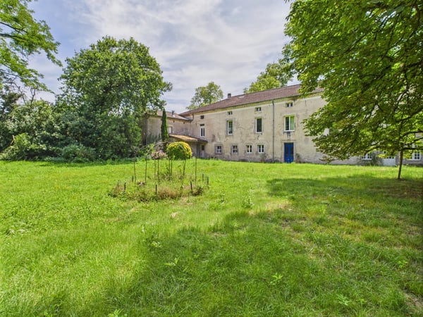 House in Castres - view 1