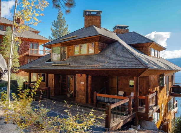 House in Crystal Bay - view 1