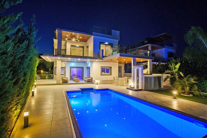 Villa in Agios Tychon - view 1