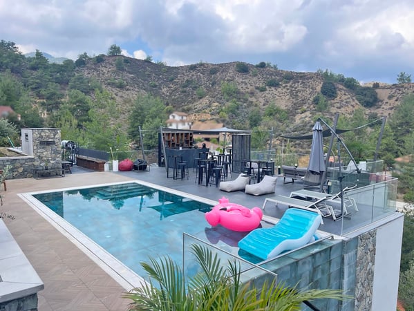 House in Kakopetria - view 1