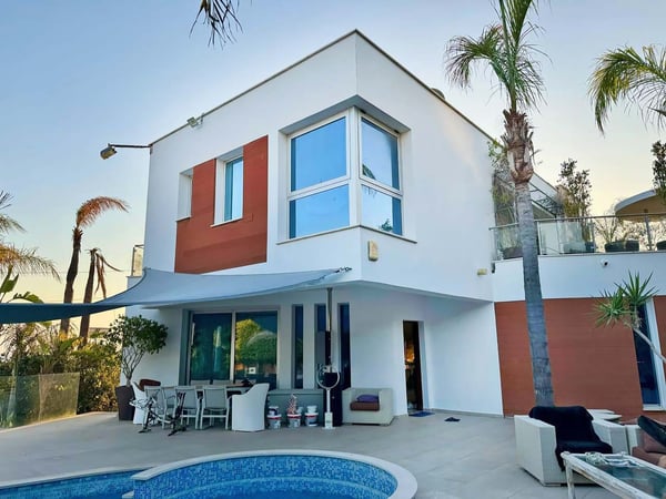 House in Mouttagiaka - view 1