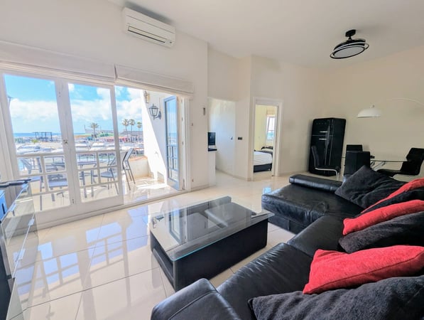 Apartment in Artola - view 1