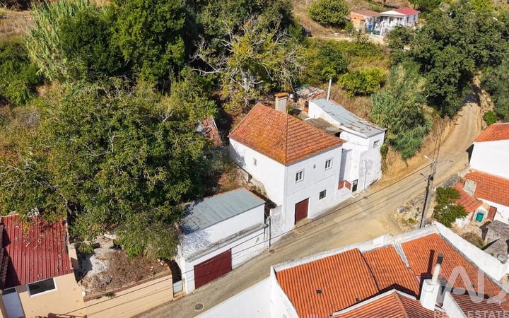 House in Aldeia Galega da Merceana - view 1