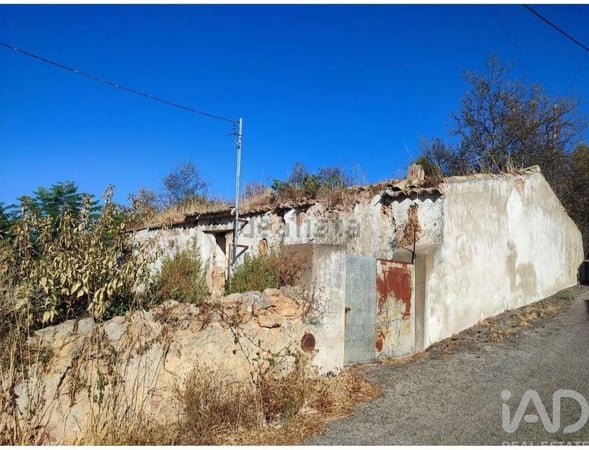 House in Sao Bras de Alportel - view 1