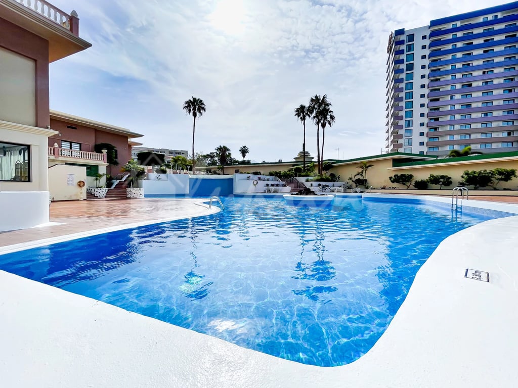 Apartment in Playa Paraiso - Image 2