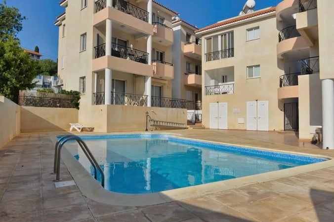 Apartment in Paphos - view 1