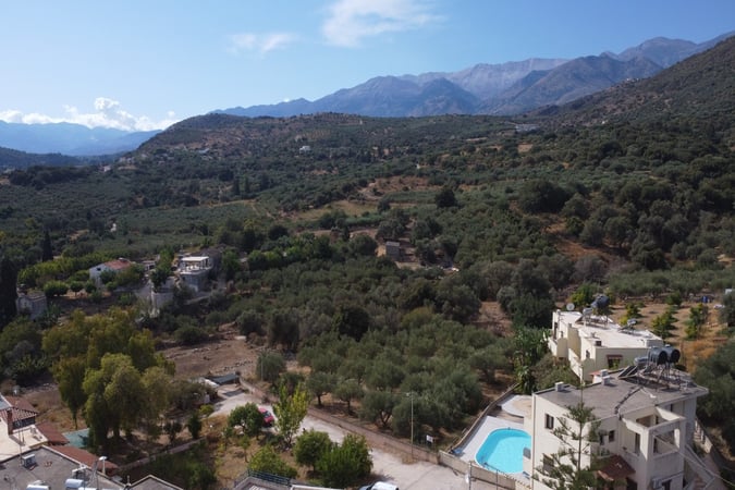 House in Stylos - view 1