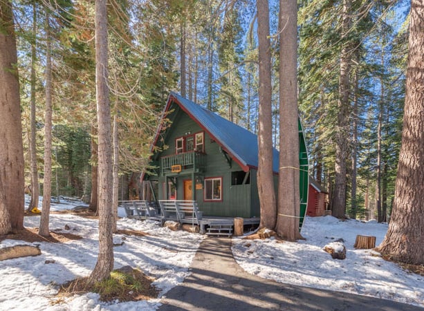 House in Soda Springs - view 1